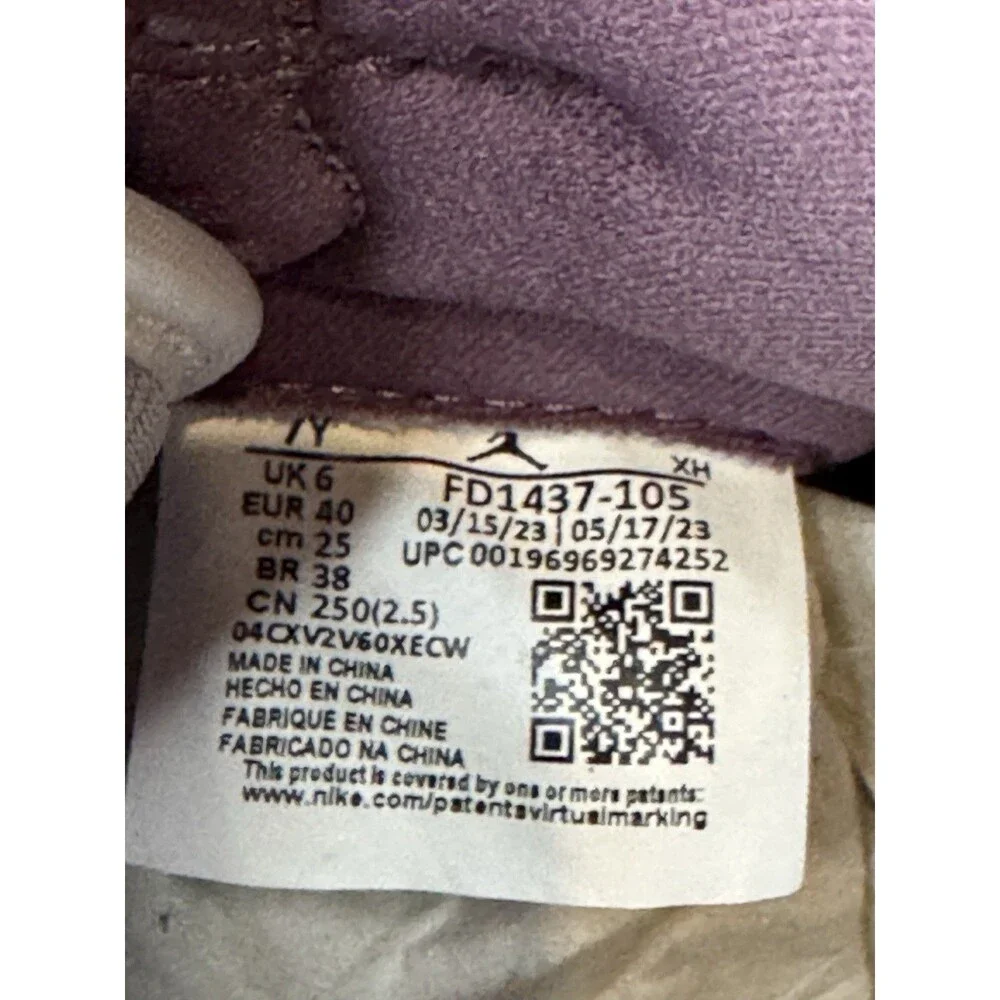 Nike Air Jordan 1 Retro High OG Purple/White FD1437-105 size 7Y